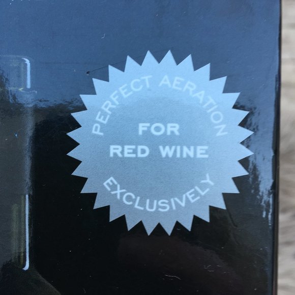 NWT Vinturi red wine aerator & decanter - Picture 2 of 5